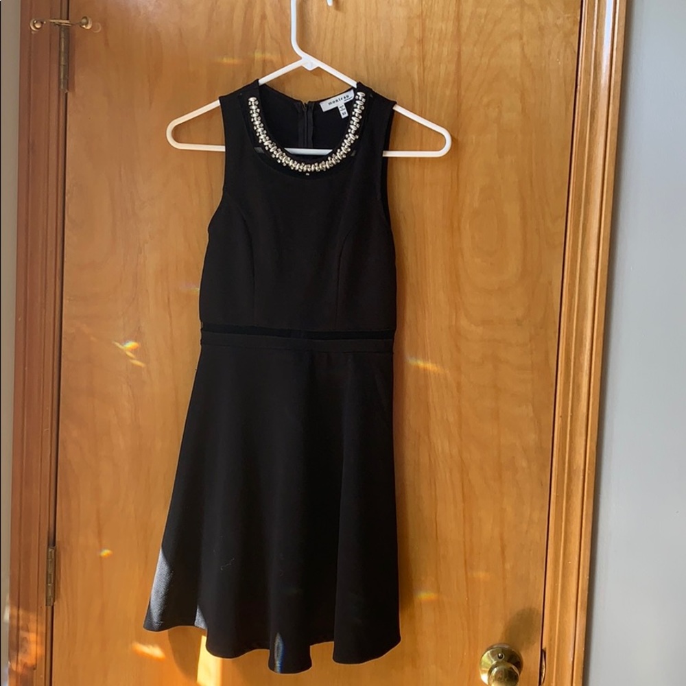 A black dress.